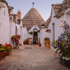 6° giorno, i borghi della Puglia tra trulli e mare